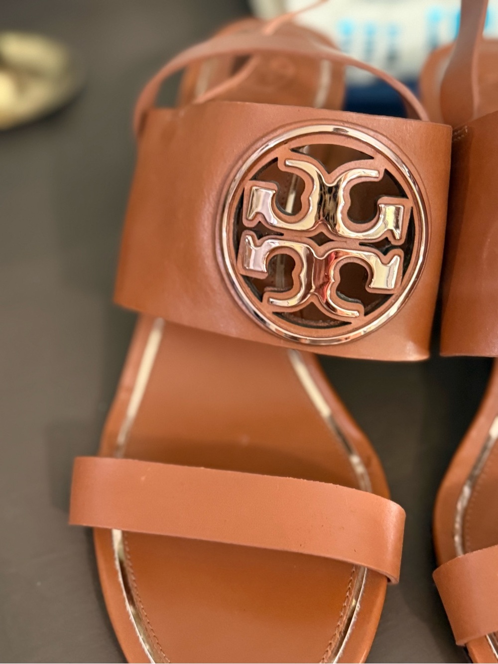 Tory Burch Miller Gold Logo 65mm Leather Wedge Sandals Tan Brown Women’s 10M - Picture 8 of 11